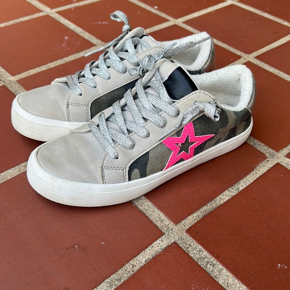 Time and Tru, size 7